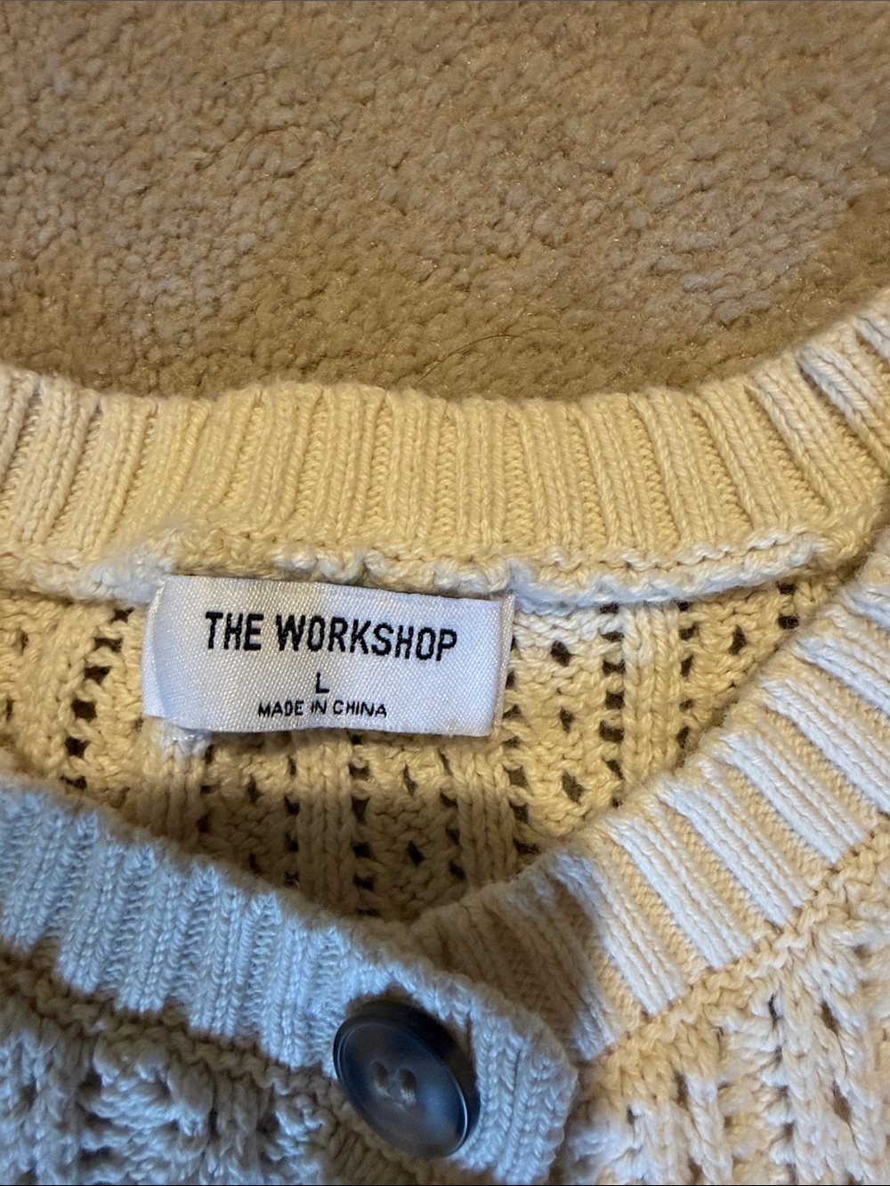 Large cream knit button-front sleeveless vest - Picture 2 of 5